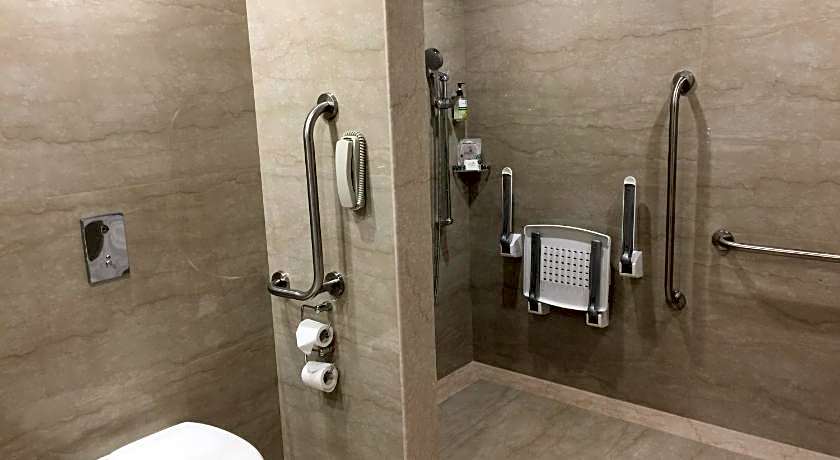 Lemon Tree Hotel Sector 60 Gurugram