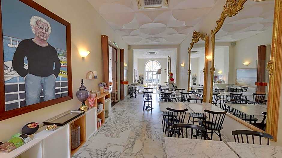 Hôtel L'orque Bleue