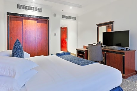 Double or Twin Bed with Sea View Room