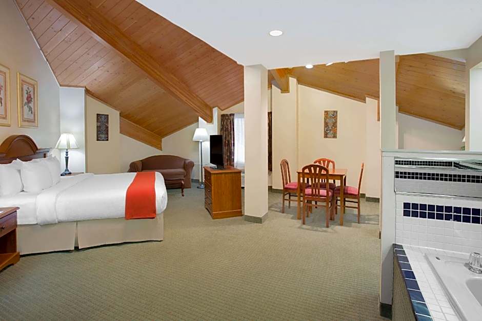 Baymont by Wyndham Freeport