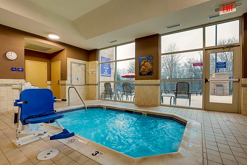 Drury Inn & Suites Charlotte Arrowood