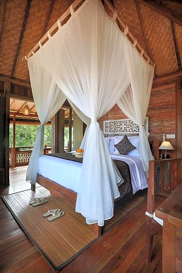 PAWANA VILLAS