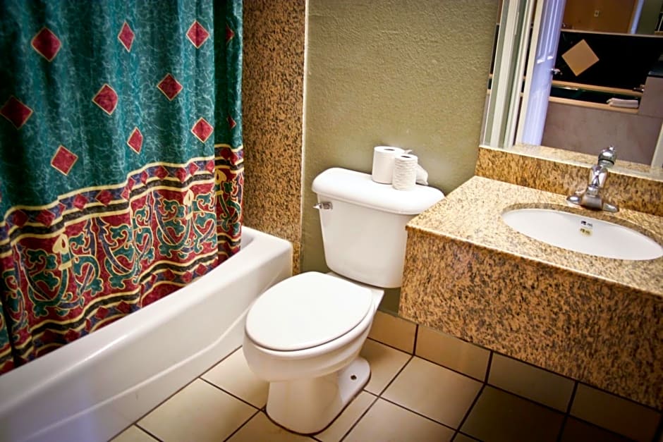 La Mirage Inn LAX Airport