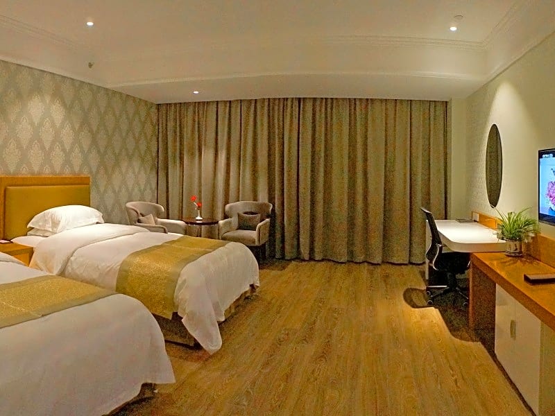 GreenTree Inn Yancheng Binhai OuBaoLiYa City Square Business Hotel