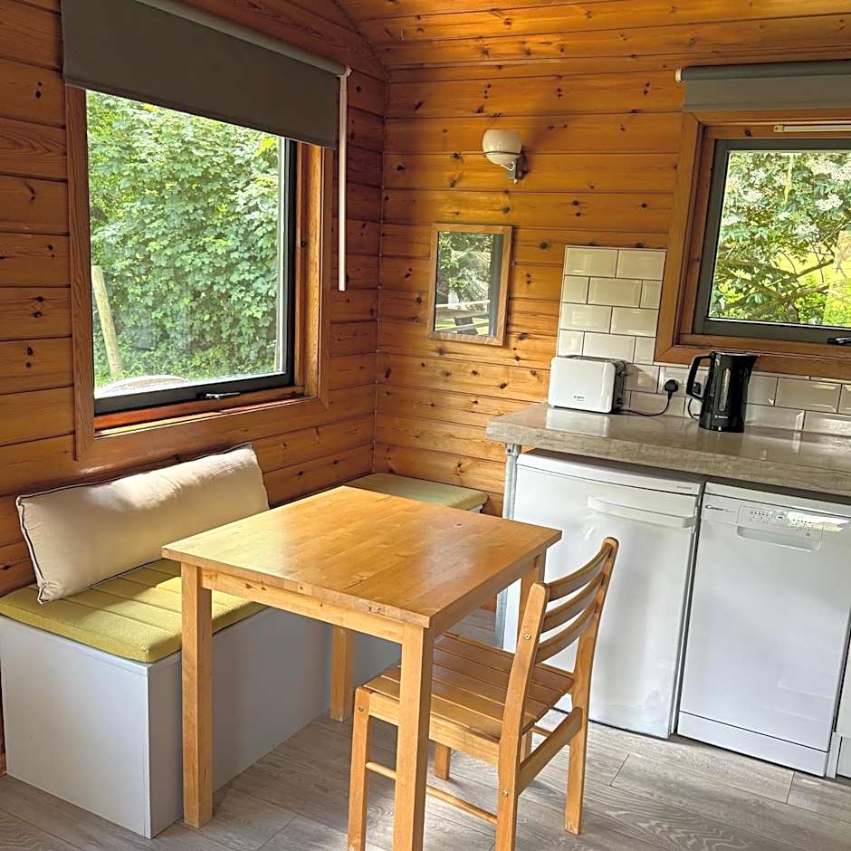 Avallon Lodges
