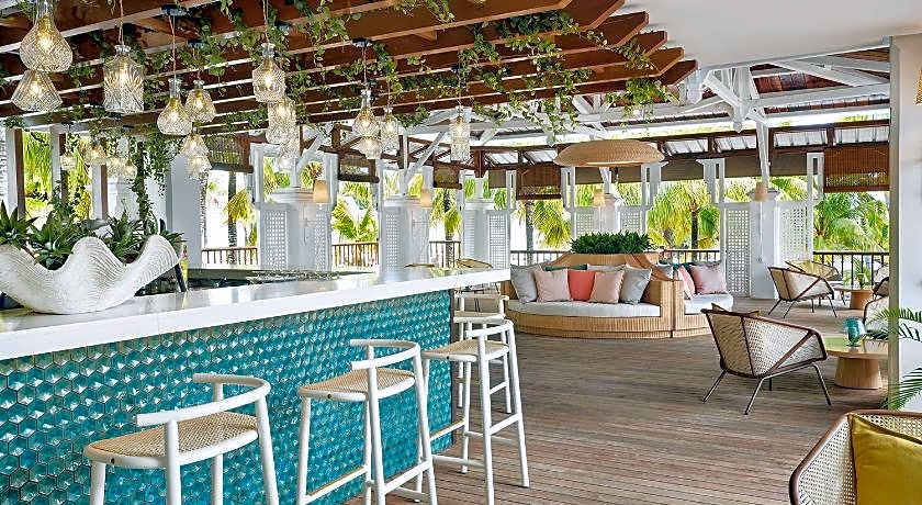 Paradise Cove Boutique Hotel