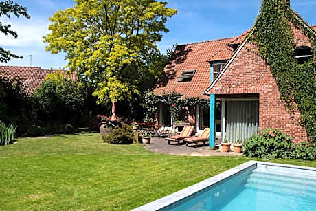 A la Maison du Héron