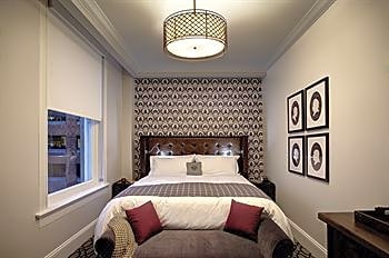 Q&C Hotel