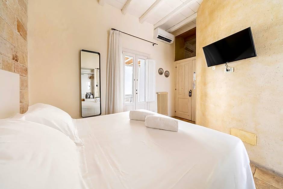 Antico Mondo Rooms & Suites