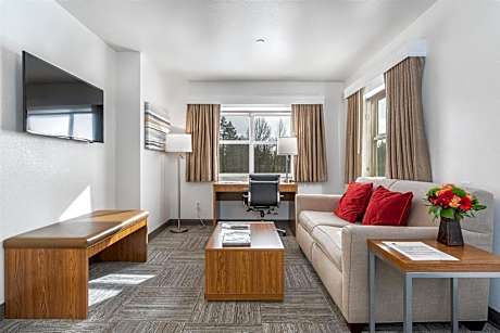 Two-Room Queen Suite with Sofa Bed - Non-Smoking