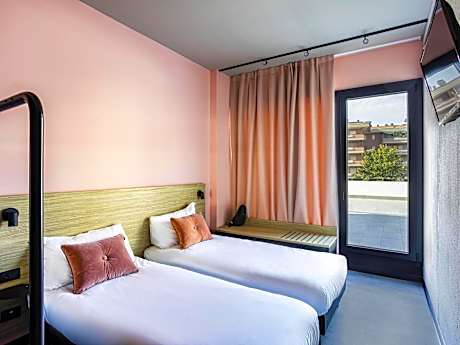 Superior Double Room with Balcony