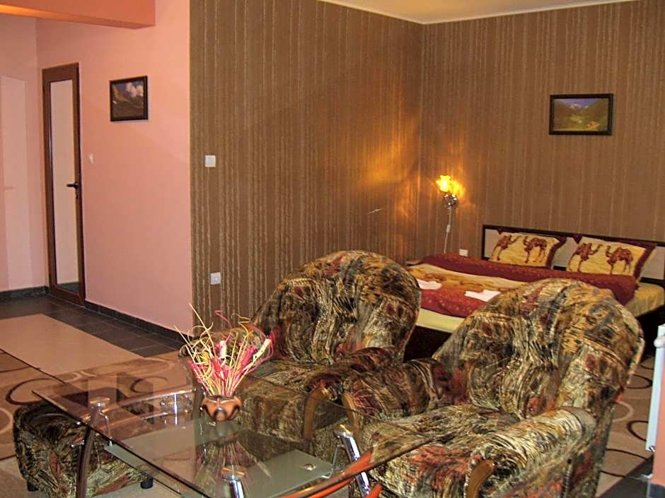 Kestenite Family Hotel