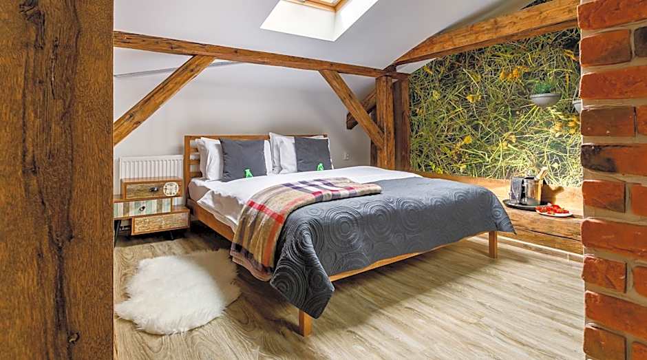 Art & Garden Residence