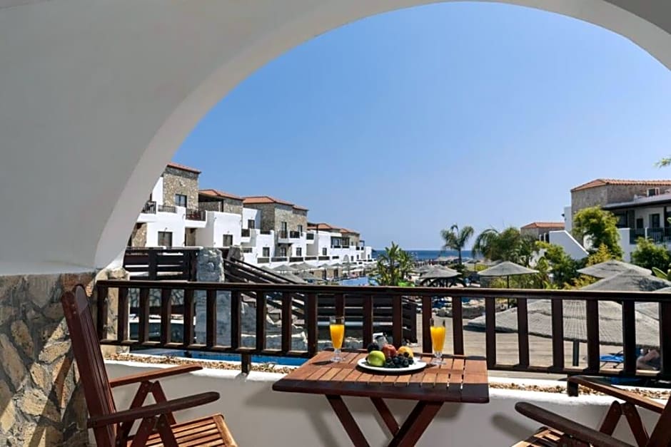 Costa Lindia Beach Hotel