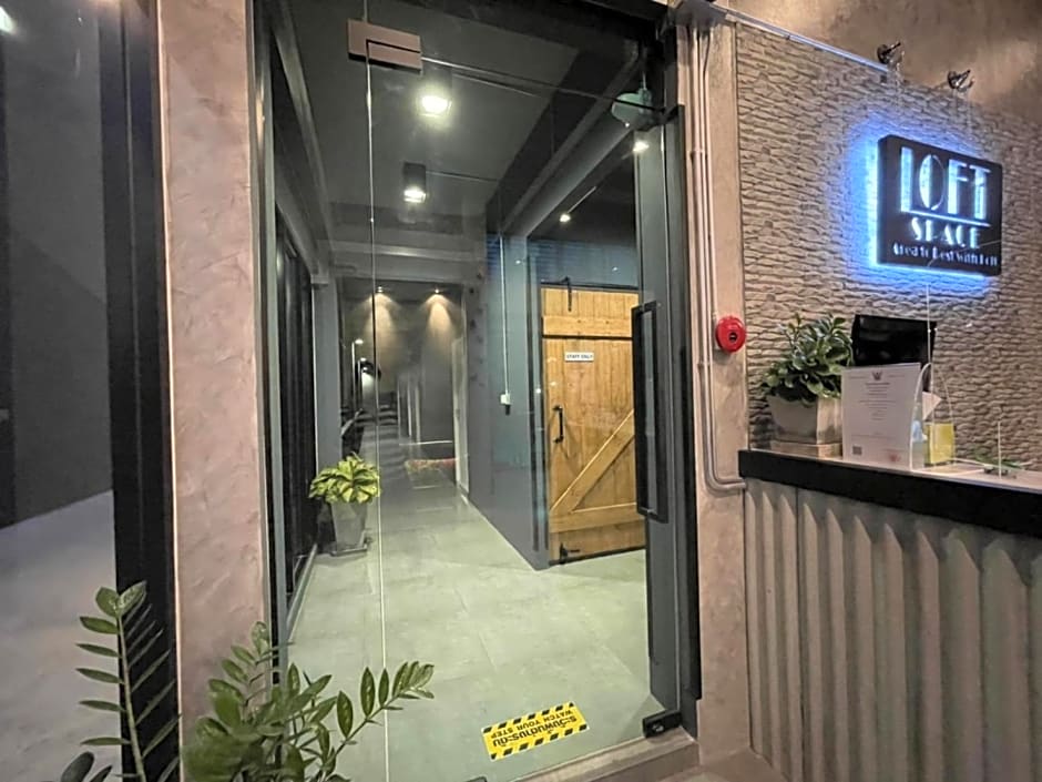 Loft Space Hotel