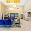 La Quinta Inn & Suites by Wyndham NE Long Beach/Cypress