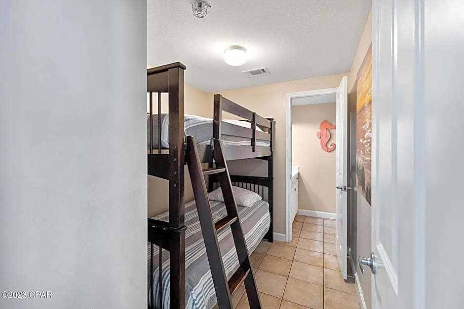 Beach Condo at the Shores of Panama Condos - Unit 918