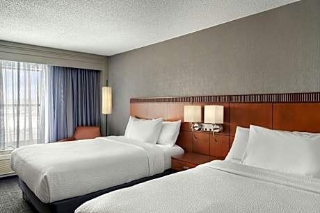 Queen Room with Two Queen Beds and River View