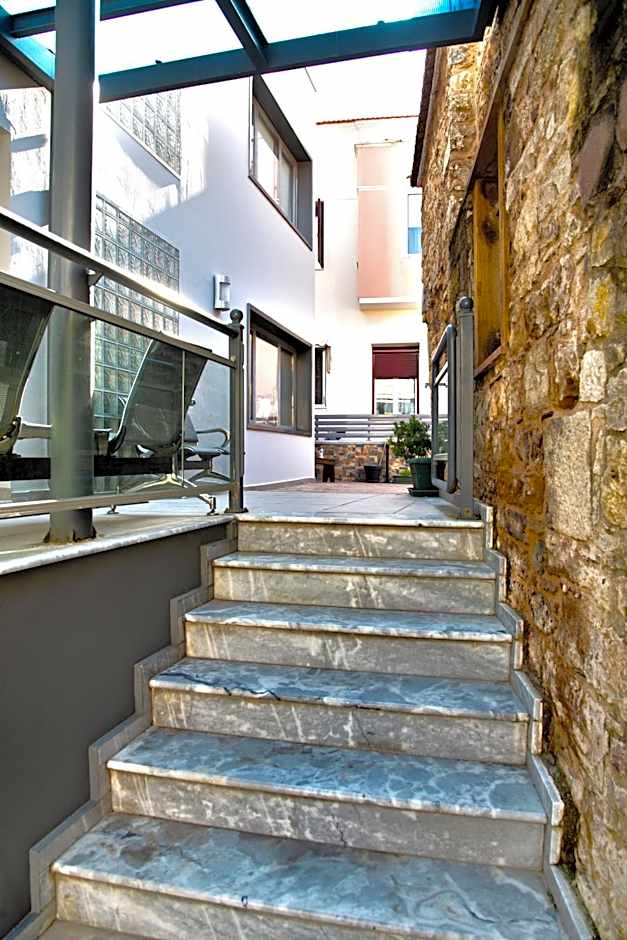 Data Chios Center semi basement