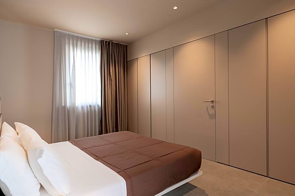 Amare Suite & Apartments