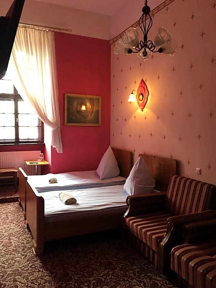 Photo 1 of 8 of 2 Double Beds