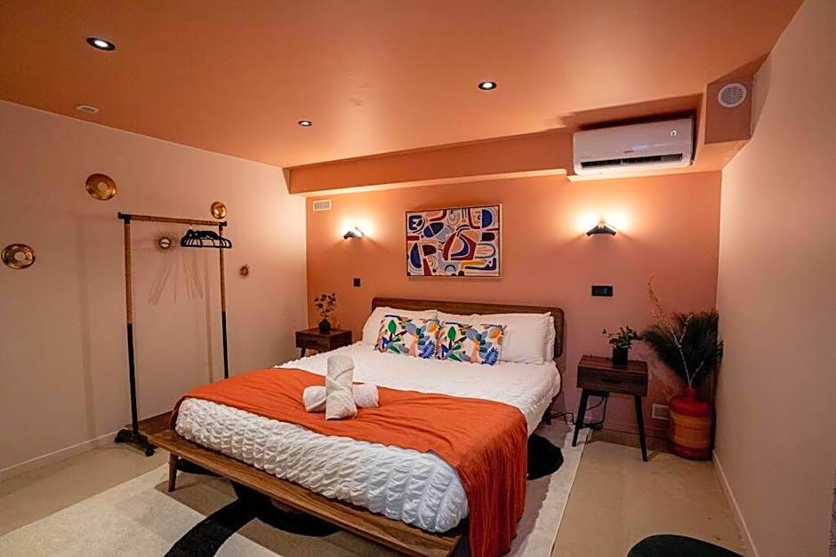 Condo Flamingo with pool