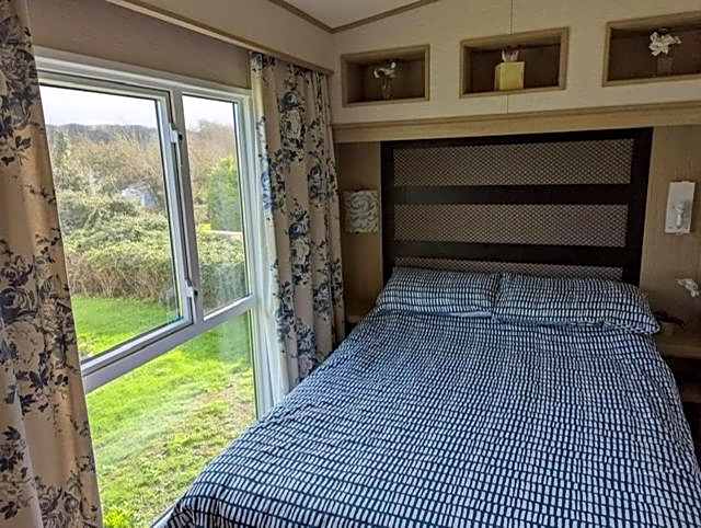 PEACEFUL HOMELY Caravan IN LOVELY CUL DE SAC 1 DOG WELCOME ON REQUEST Littlesea Haven Weymouth