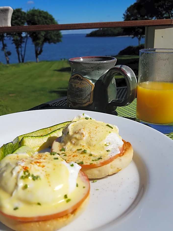 Saltair Inn Waterfront B&B