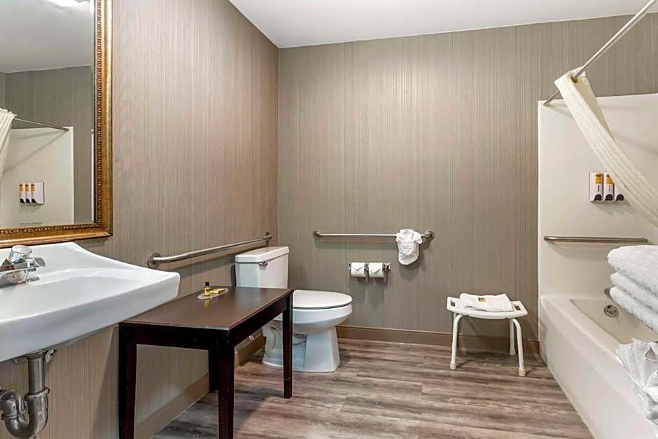 Best Western Berkshire Hills Inn And Suites