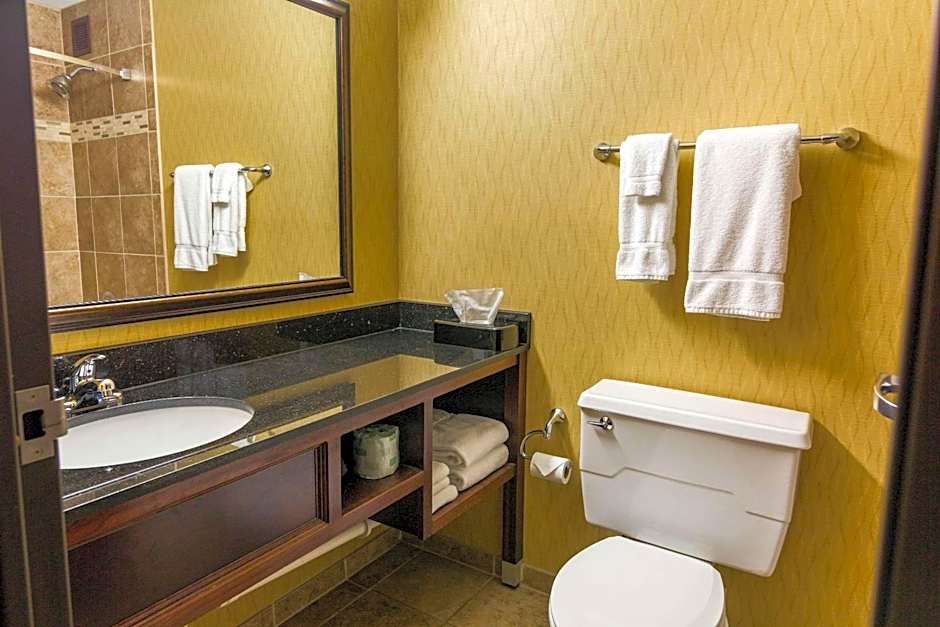 Clarion Hotel Convention Center