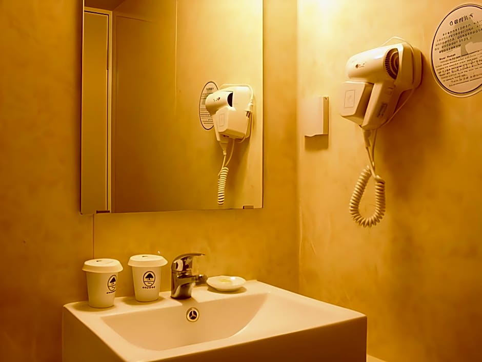 GreenTree Inn Zaozhuang Taishan Road Shituanxiao Express Hotel