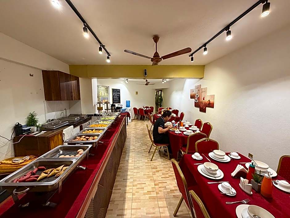 Hotel Raha Tower