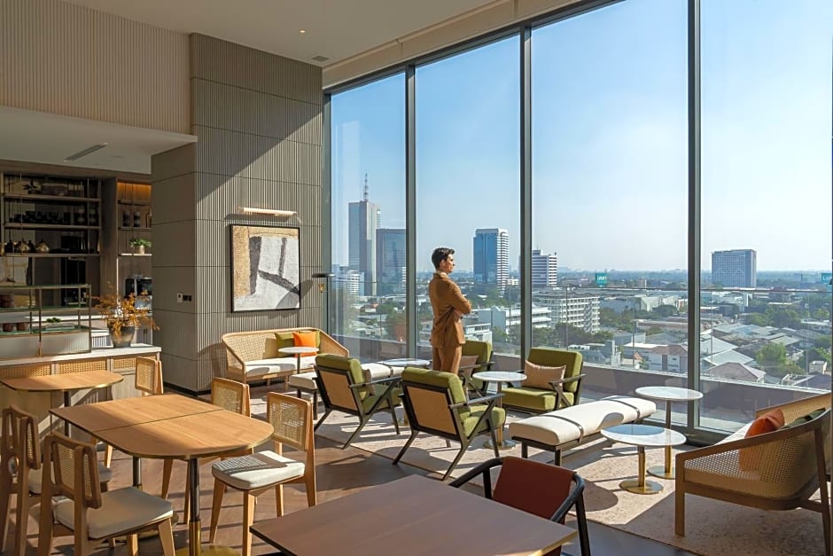 Staybridge Suites Bangkok Sukhumvit, an IHG Hotel