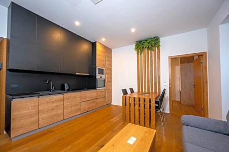Cirus apartments