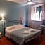 Al Cardinale Rooms & Studios