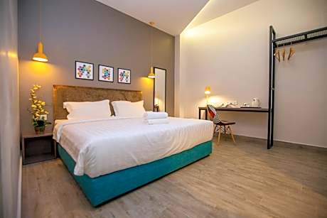 Superior King Room(No Window)