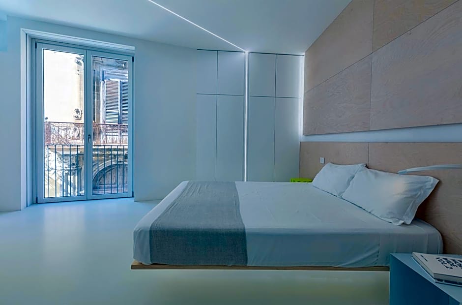 Fiveplace Design Suites & Apartments