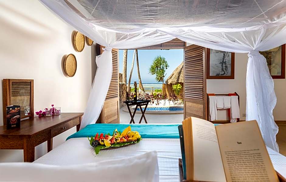 Zanzibar Sunrise at Bandas