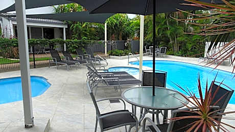 Noosa Gardens Riverside Resort