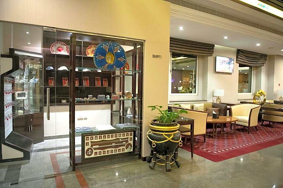 Ramee Guestline Hotel