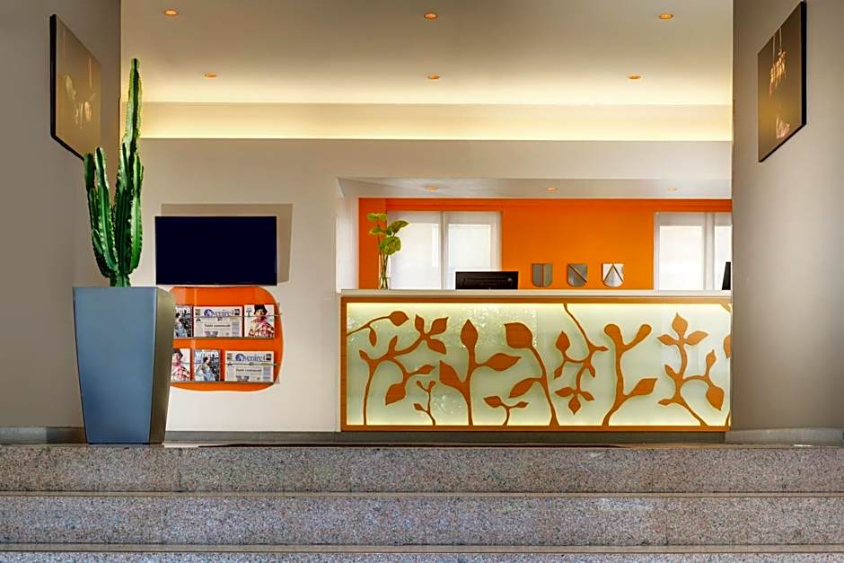 Una Hotel Mediterraneo