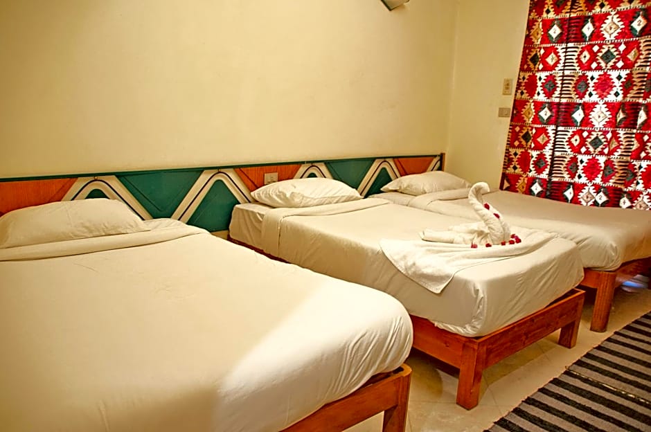 New Memnon Hotel