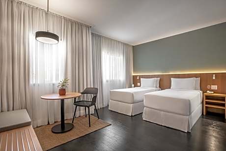 Innside City View Twin