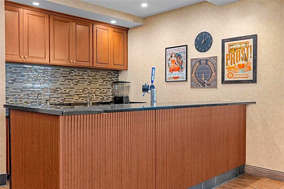 Drury Plaza Hotel St. Louis Creve Coeur