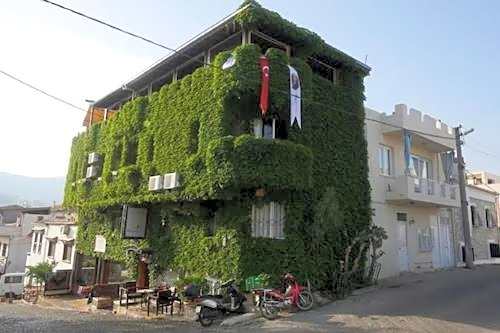 Bella Hotel