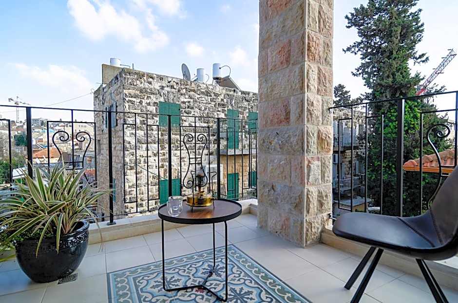 Biazi Hotel