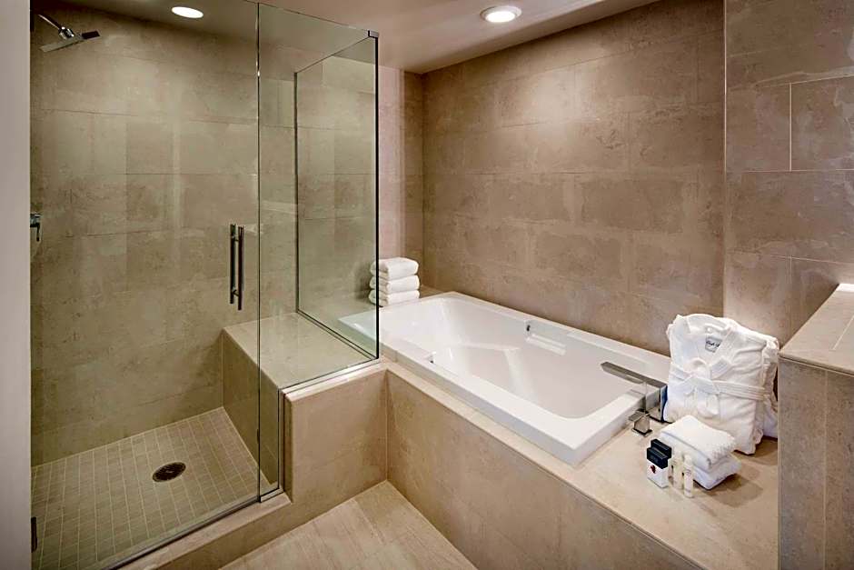 DoubleTree by Hilton Hotel Denver Tech Center