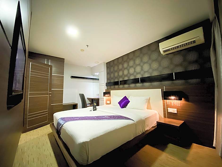 89 Hotel Batam
