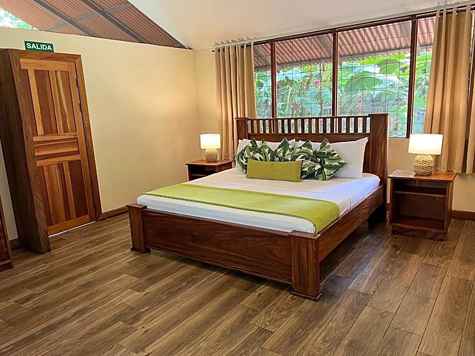 Pachira Lodge