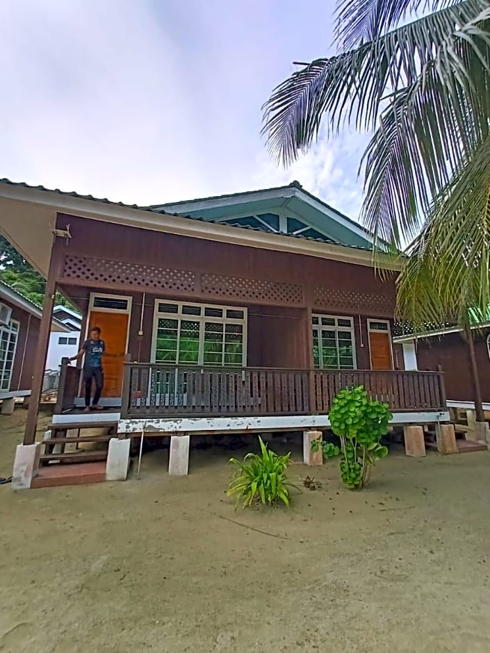 Mama's Chalet Pulau Perhentian Besar